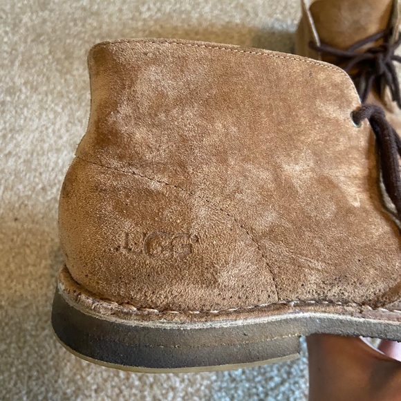 UGGS - MEN'S BOOTS - Picture 2 of 5